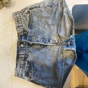 Vintage Levi High Waisted shorts